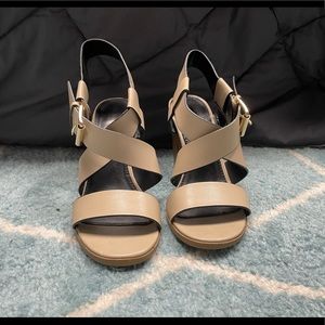 American Eagle size 7.5 nude strap sandal - 3in heel